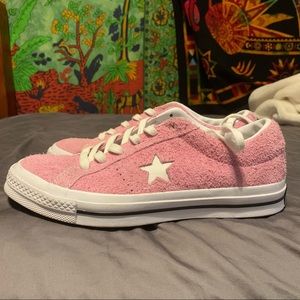 pink converse one star
